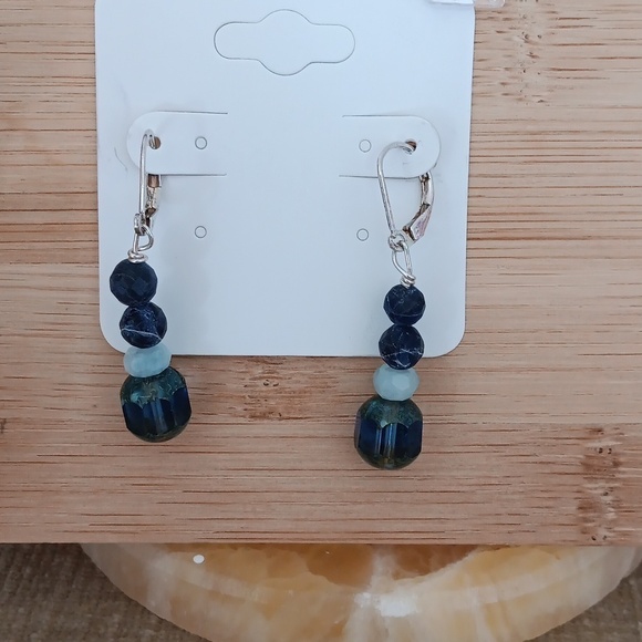 Silver Leverback Beaded Dangle Earrings - Picture 2 of 6